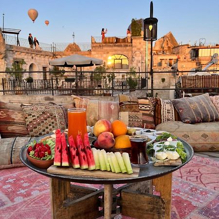 Caftan Cave Suites เกอเรเม ภายนอก รูปภาพ