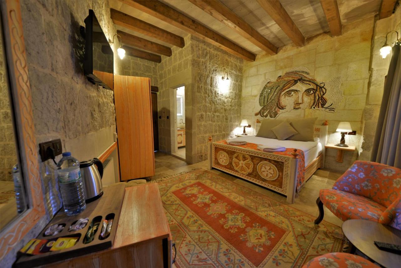 Caftan Cave Suites เกอเรเม ภายนอก รูปภาพ