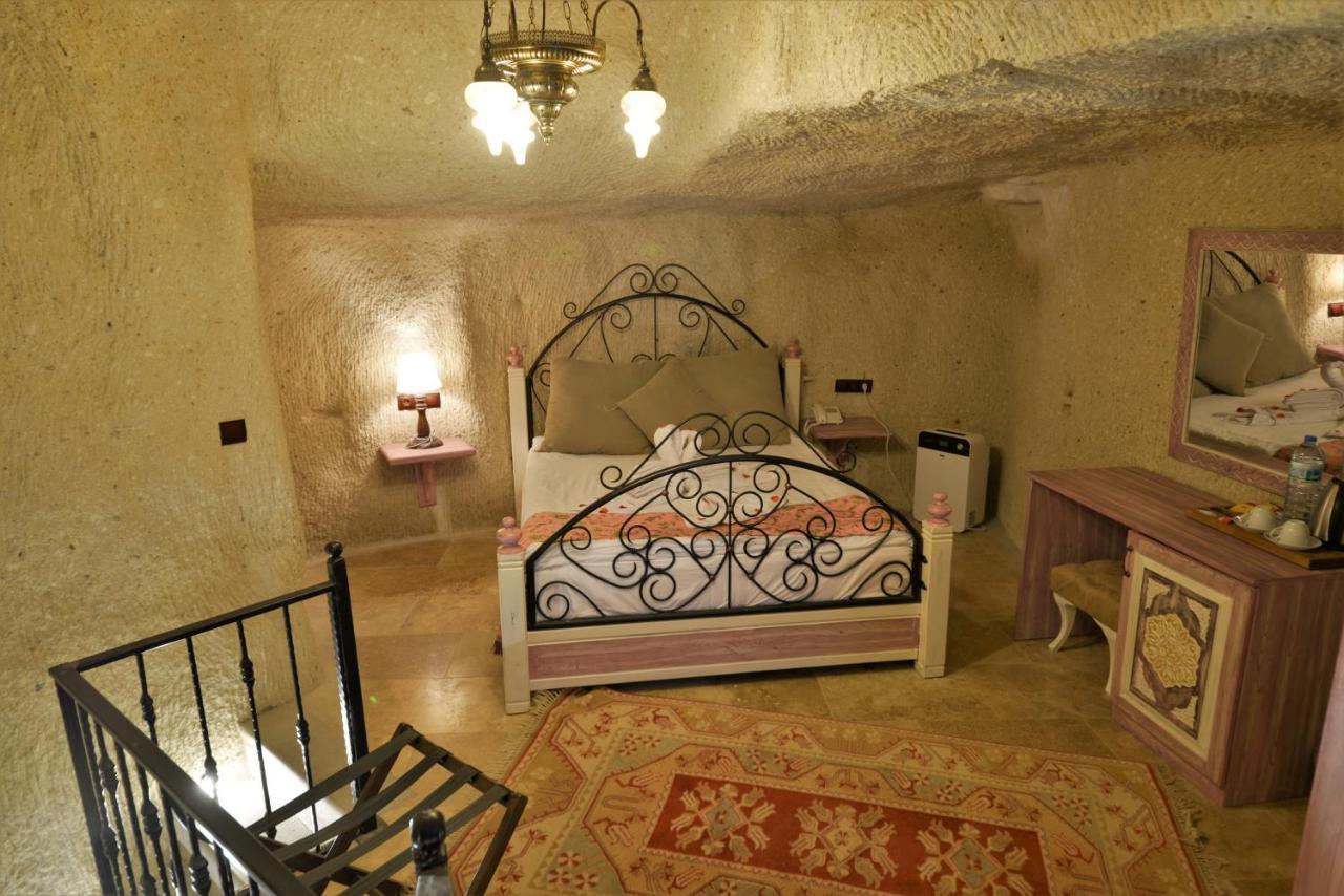 Caftan Cave Suites เกอเรเม ภายนอก รูปภาพ