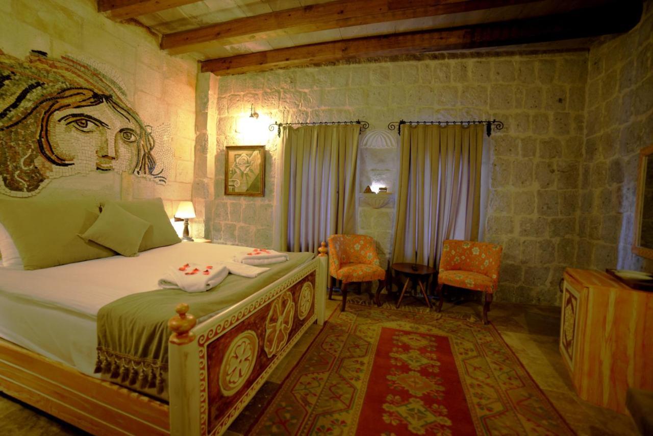 Caftan Cave Suites เกอเรเม ภายนอก รูปภาพ