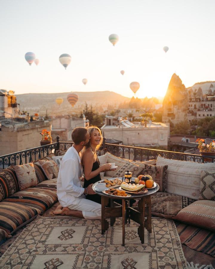 Caftan Cave Suites เกอเรเม ภายนอก รูปภาพ