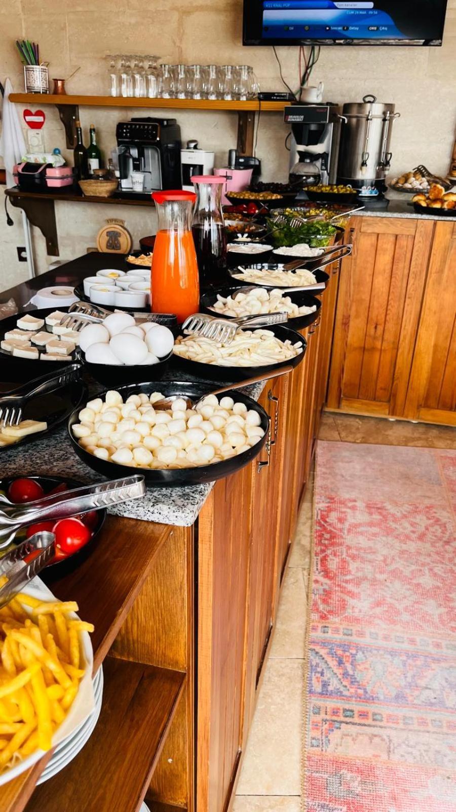 Caftan Cave Suites เกอเรเม ภายนอก รูปภาพ