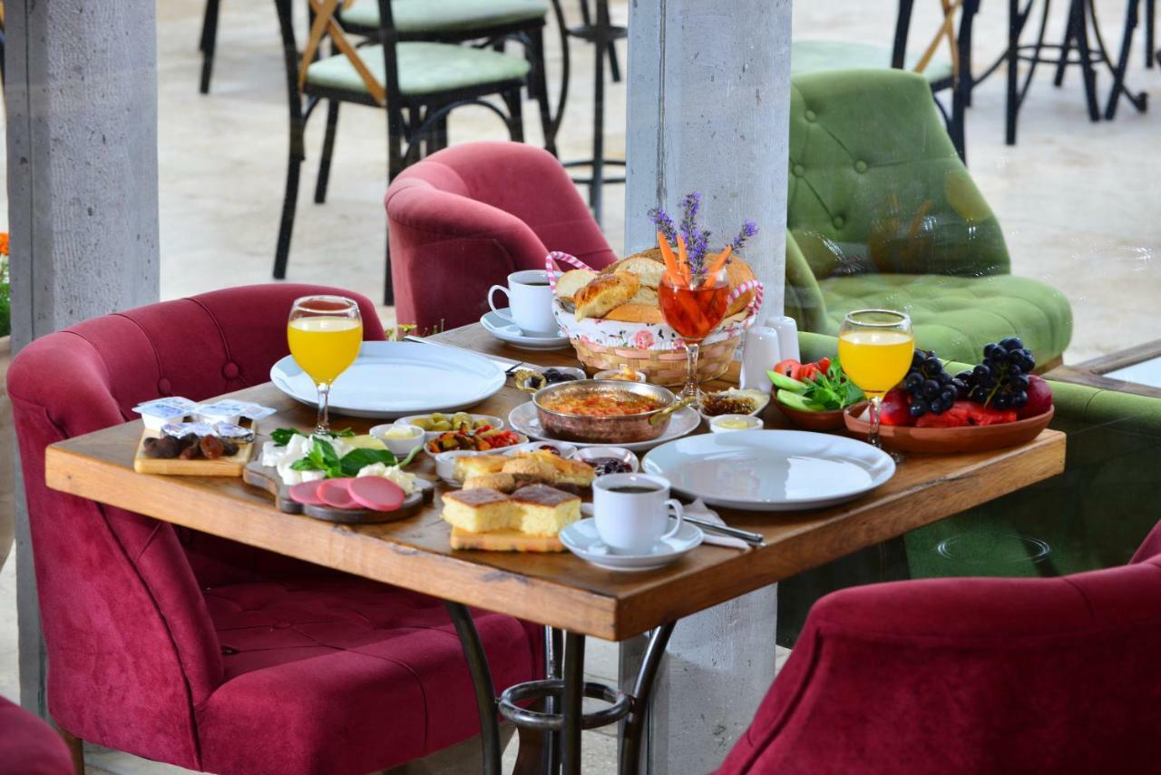 Caftan Cave Suites เกอเรเม ภายนอก รูปภาพ