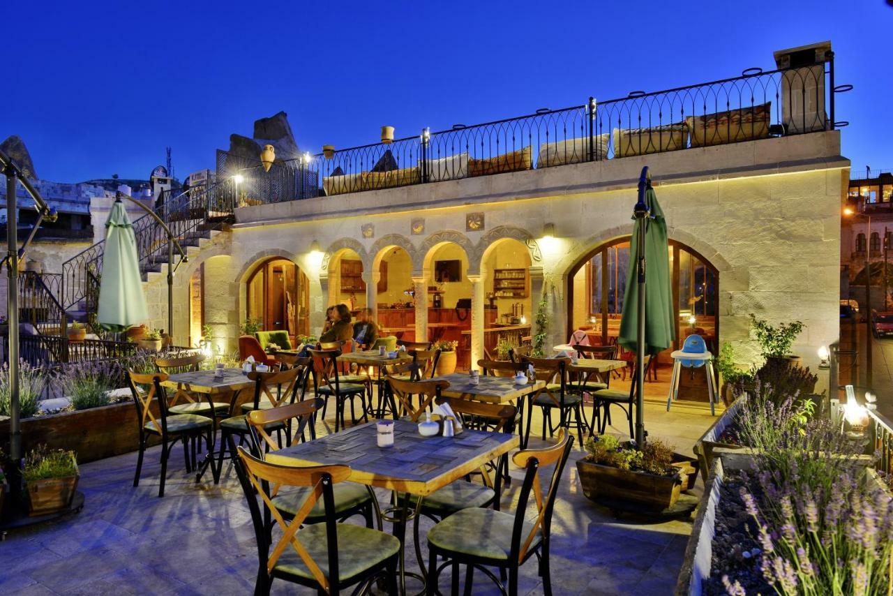 Caftan Cave Suites เกอเรเม ภายนอก รูปภาพ